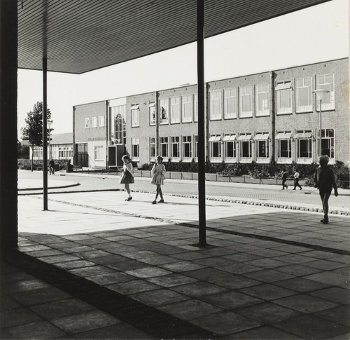Bestand:Pastoor Kuijpersschool.jpg