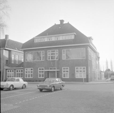 Bestand:St. Nicolaasziekenhuis.jpg