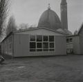 Noodgebouw bij ziekenhuis, genaamd St. Janneke, foto J. de Bont (SALHA, fotonr. WAA89466).
