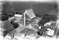 Gezicht op de bouw van het raadhuis vanuit de toren van de St. Jan (GAW, fotonr.50033, foto Fotopersbureau Het Zuiden).